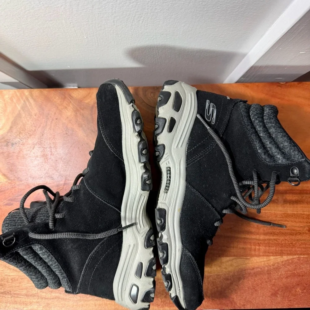 Skechers Women's Black‎ Suede Lace Up High Top Ankle Boots Size 8 Hiking READ